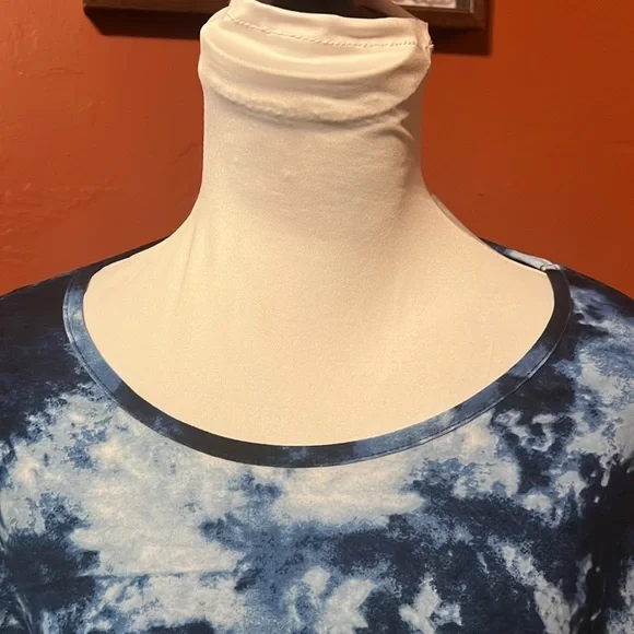 BOBBIE BROOKS TIEDYE TUNIC/DRESS ……….002 - Picture 3 of 8